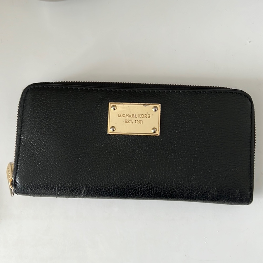 Michael Kors wallet